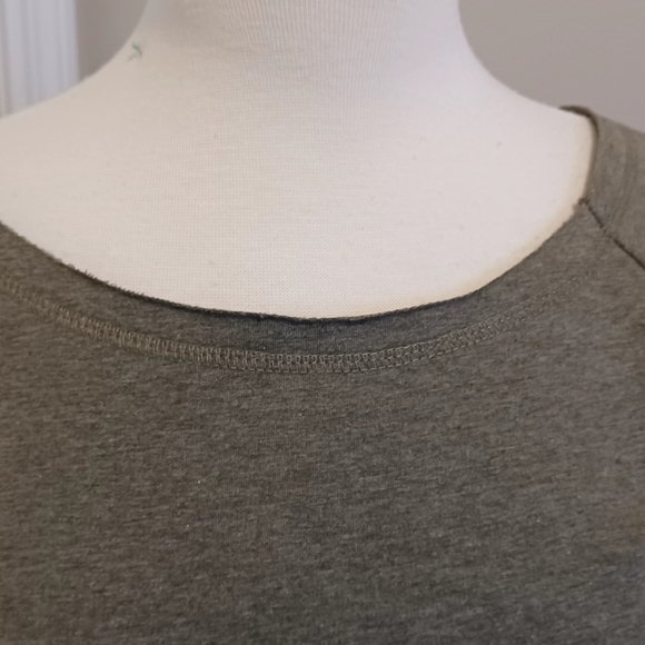 MARK LADIES SWEATSHIRT SZ M GREEN COLOR - Picture 5 of 9